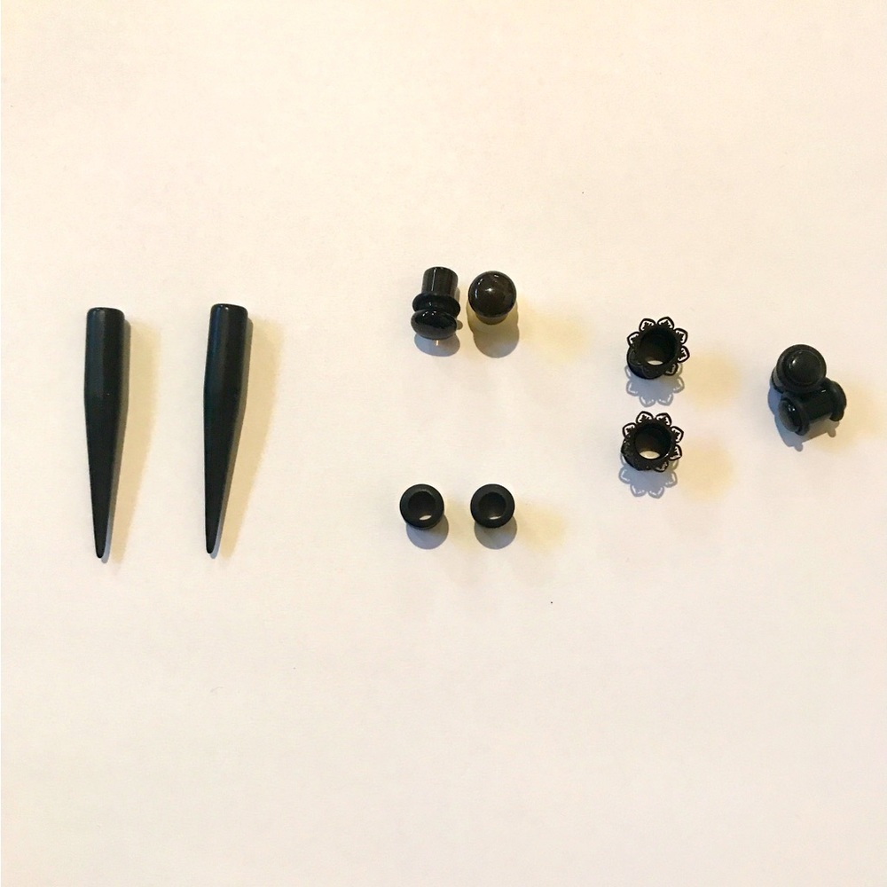 Gauges and tapers 0g